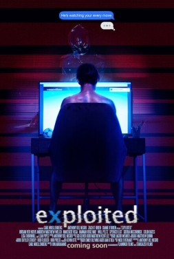 Постер фильма Эксплойтед (2022)