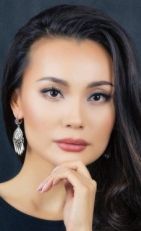 Жанар Дугалова