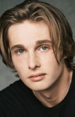 Дэниэл Гроган