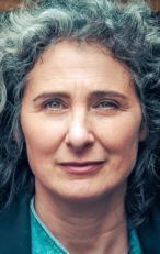 Тамар ван ден Доп