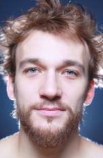 Кирилл Комаров
