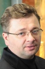 Виталий Отинов