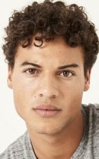 Ян Луис Кастелланос