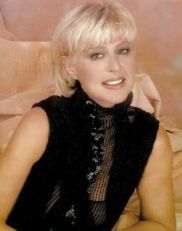 Лоретта Годжи