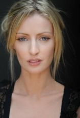 Ханна Коули