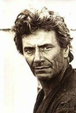 Кристос Калаврузос