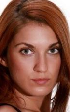 Алёна Азарова