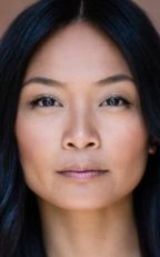 Стефани Сай