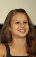 Елена Новакова
