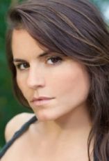 Мэгги МакДональд