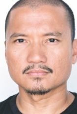 Джон Джон Брионес