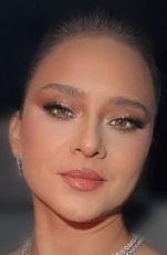 Нелли Карим