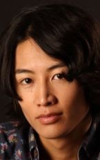 Таити Иноуэ