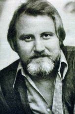 Милан Бели