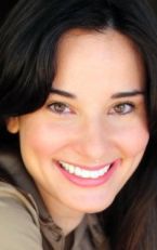 Элисон Бекер