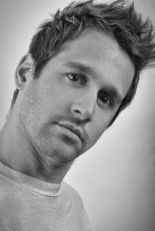 Джон Де Люка