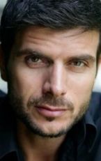 Манос Гаврас