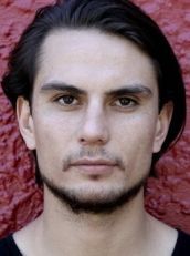 Дану Грэхэм