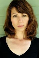 Нэнси Алука