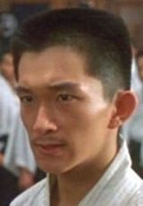 Кэндзи Танигаки