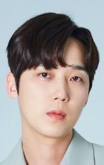 Юн Джон-хун