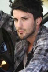 Джаз Мартин